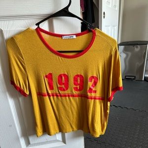 Large 1992 Cropped T-shirt